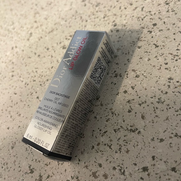 Dior addict lip gloss oil. - Picture 2 of 2